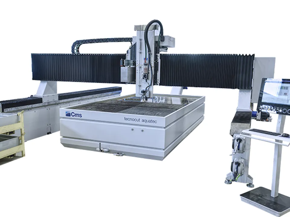 Easy operations: access of worktop from 4 sides