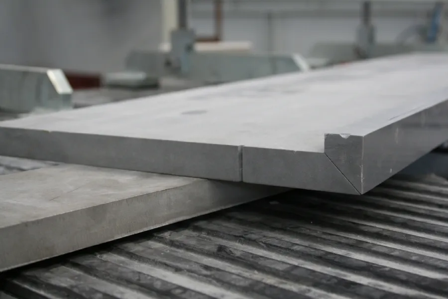 Lavorazione V-groove - V-groove working