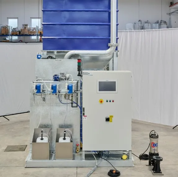 Maxi S-Compact 3.1 — Automatic chemical dosing station (flocculant and coagulant).