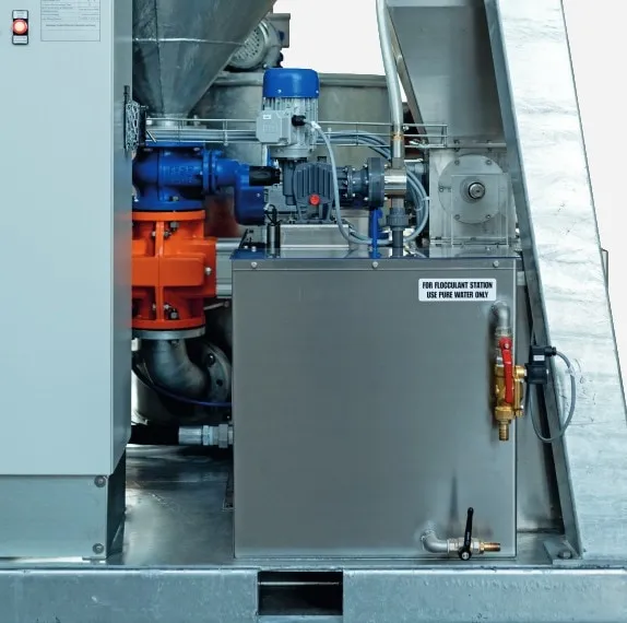 Mini Compact L 3.1 Premium — Automatic flocculant dosing station.