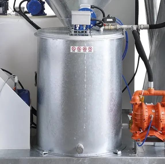 Mini Compact L 3.1 Premium — Hot-dip galvanized sludge homogenization station.